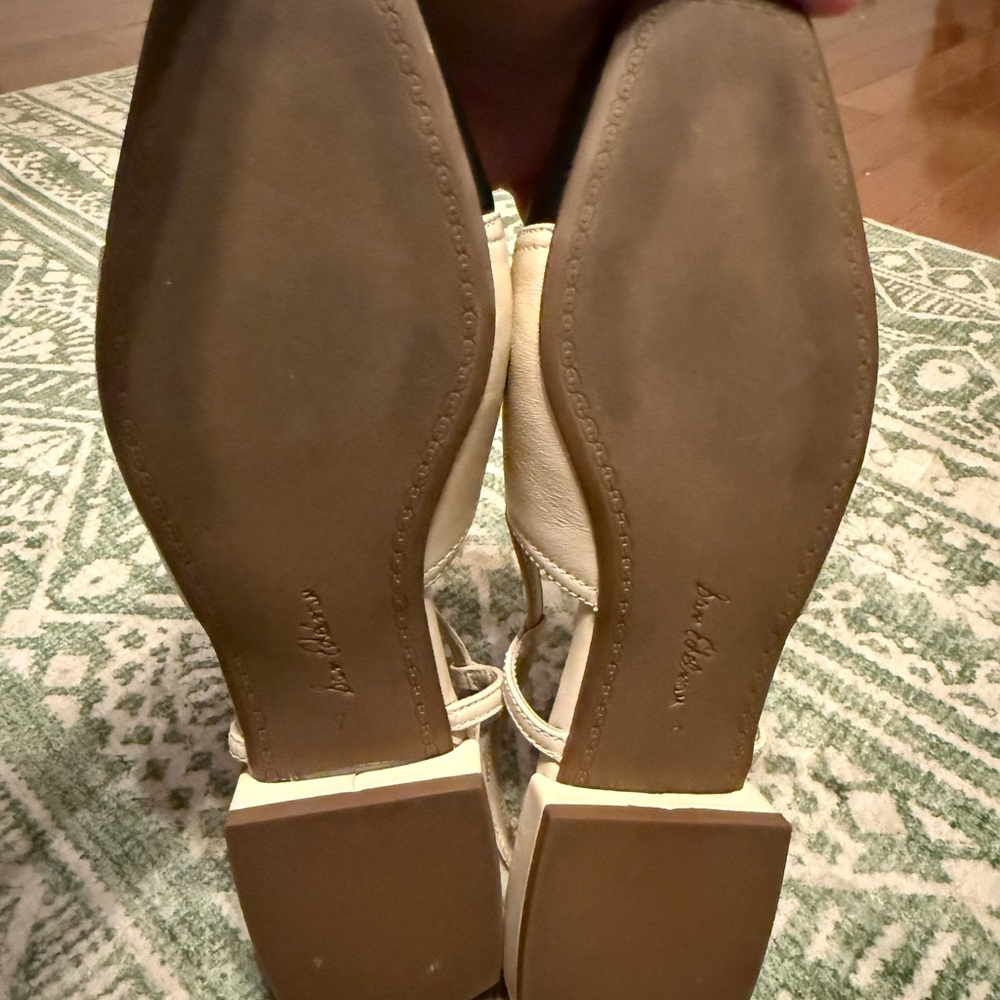 Women's Sam Edelman Kara 2 Two-Tone Beige and Black Slingback Flats - Picture 8 of 9